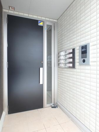 リジエール西仙北のエントランス