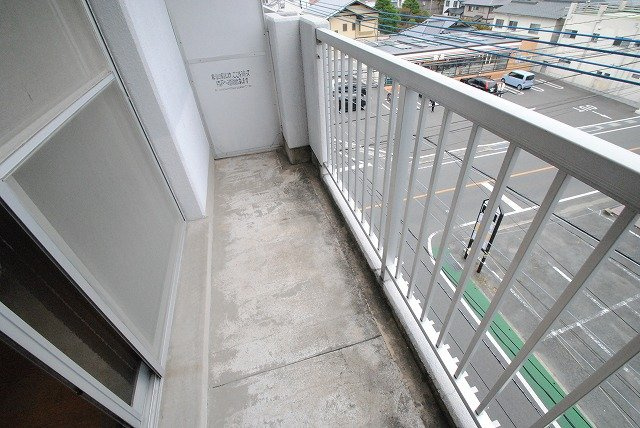 シャトレ今町のバルコニー|イメージ写真：現状を優先致します。