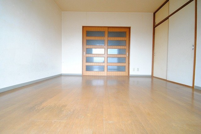 シャトレ今町
