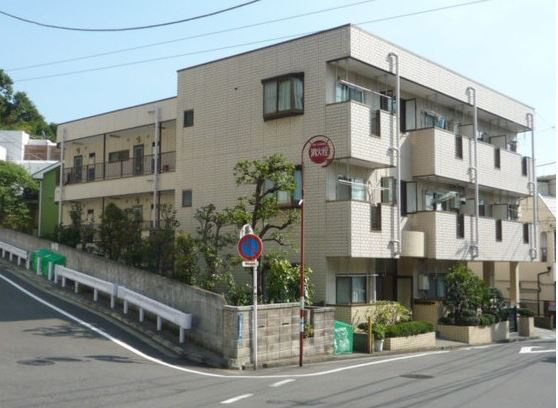 メゾンプリメールの外観