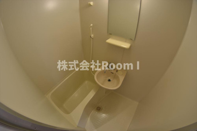 【浴室】 | グラマシー心斎橋東(旧ユーカ心斎橋東) | コンパクトで使いやすいお風呂です
