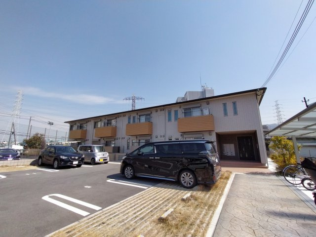 【駐車場】 | ユニグレイス