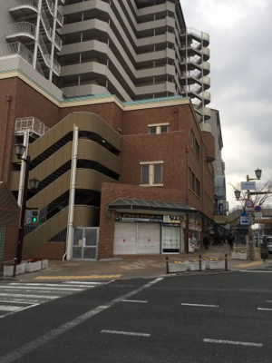 【外観】 | ラポルテ東館店舗 | 東側から