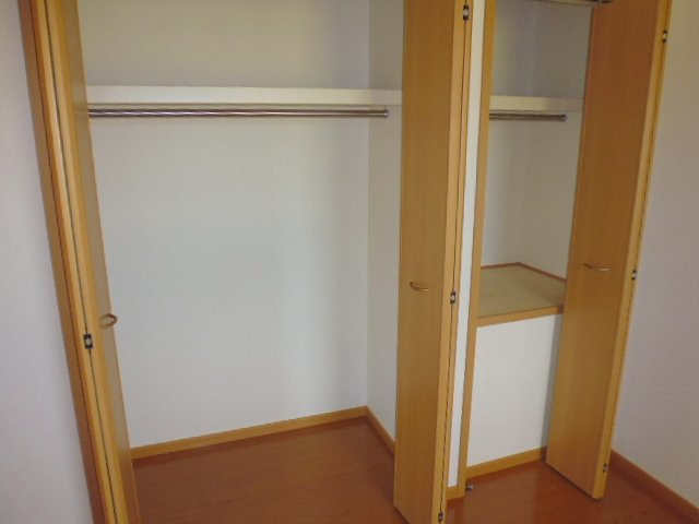 フォレストパークⅡの収納|クローゼット