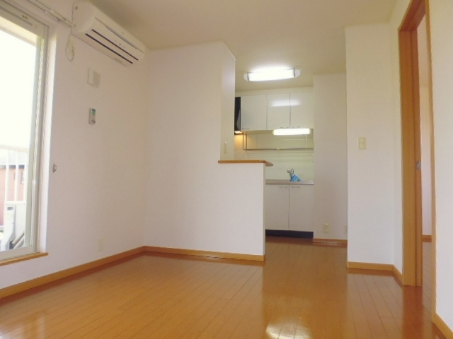 フォレストパークⅡの居間・リビング