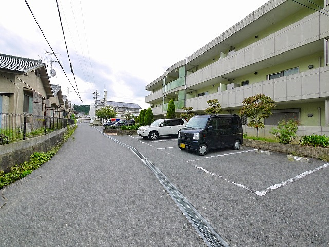 結充Immeuble　A館の駐車場|駐車場です