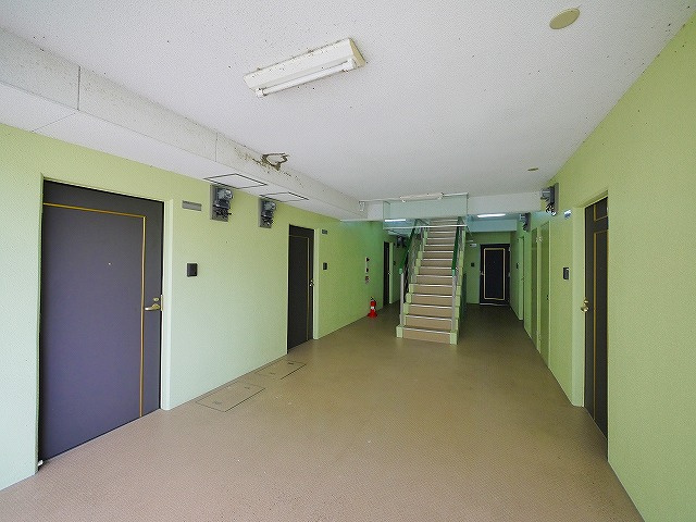 結充Immeuble　A館のその他共用部分|ゆとりのあるエントランスです