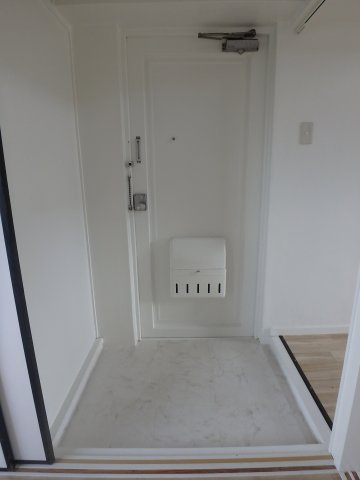 ビレッジハウス境港第二1号棟の玄関|404の写真（イメージ）