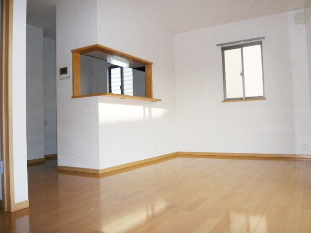 ラフィネ壱番館【キャッシュバック対象物件】の居間・リビング