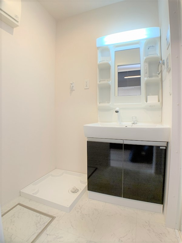 パークストリート2の独立洗面台