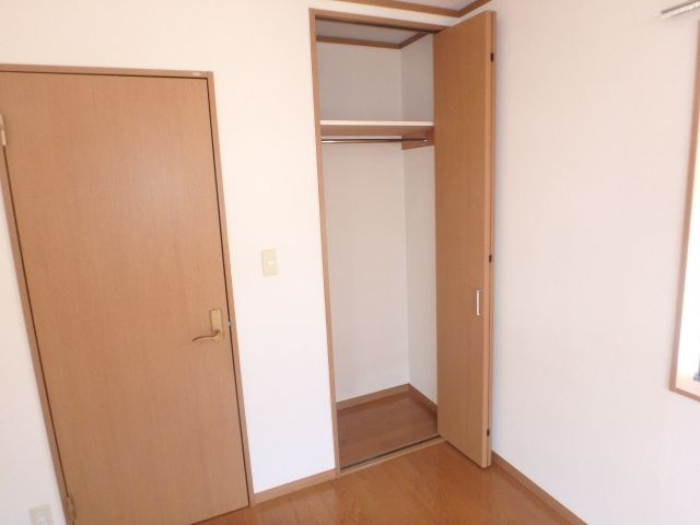 シュノンソー元住吉の収納