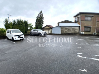 【駐車場】 | 駐車場があるので、車を買う予定の方も安心です