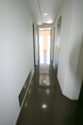 【内装】 | デイグラン緑丘