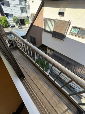 【バルコニー】