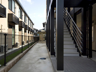 レオパレスノースアイランドⅢの玄関