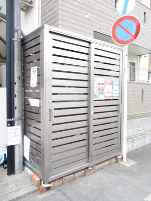 【その他共用部分】 | スペイサイド | 敷地内ごみ置き場でごみ出しもらくらく～♪忙しい社会人さんや主婦さんにもうってつけ！