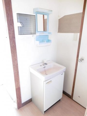 福寿コーポの独立洗面台