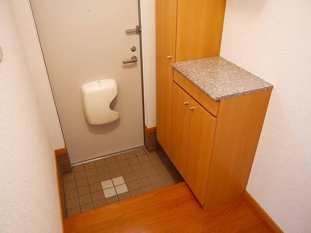 ガレリアの玄関|落ち着いた玄関です