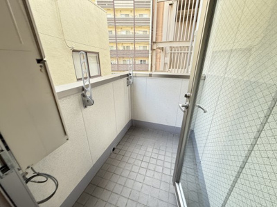 【バルコニー】 | フィユフラッツ城東野江