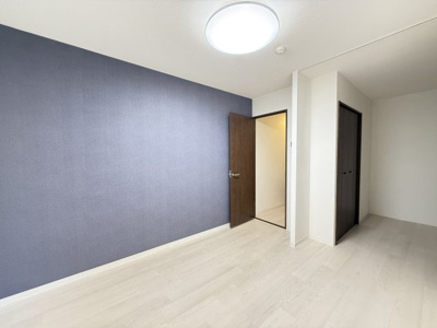 【洋室】 | フィユフラッツ城東野江