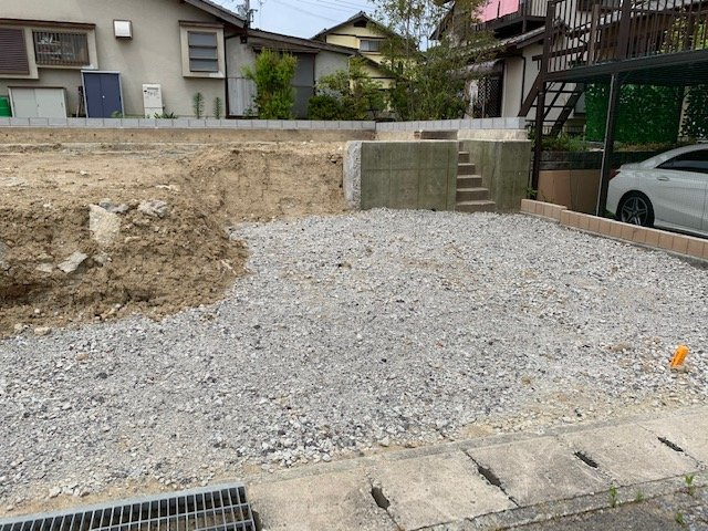 三田市富士が丘４丁目　新築戸建の駐車場