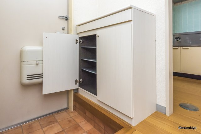 メゾン栄Aの玄関|下駄箱