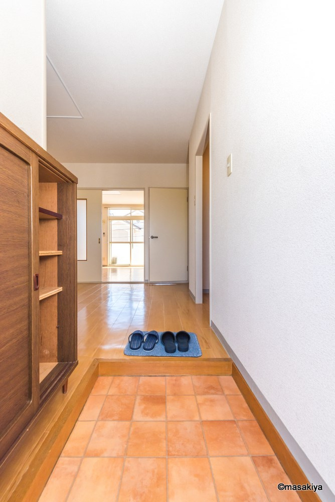 メゾン栄Aの玄関|玄関
