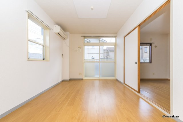 メゾン栄Aの居間・リビング|リビング