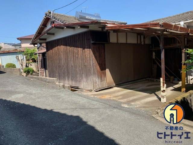 西牟田売地の外観|現状での引渡しです。