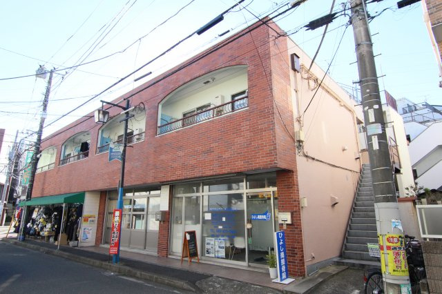 加藤ビルの外観|別部屋の参考写真です。