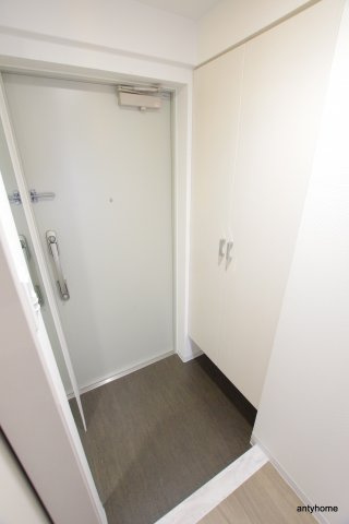 グランジュテ　仲介手数料無料の玄関