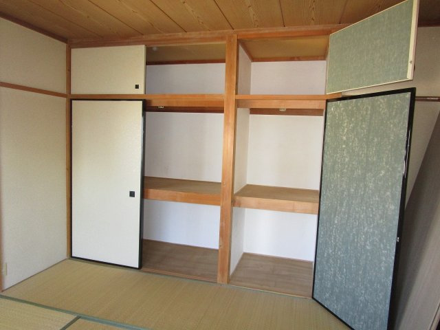 【収納】 | ソフィアコート | 大きなものも収納できそうです