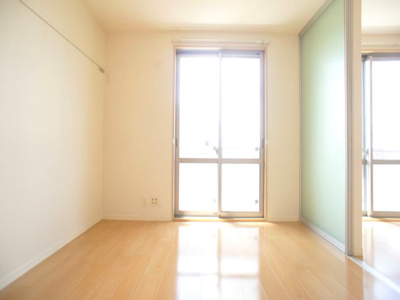 【子供部屋】 | シャーメゾン・ベルA | お部屋が広く使える充実収納付きです♪