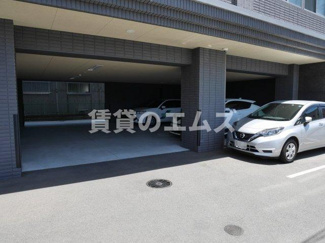 【駐車場】 | アルティメゾン博多の駐車場