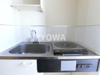 【キッチン】 | レオパレスアーバンライフ | 掲載の写真は退去前の写真となります。