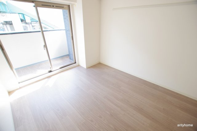 プレサンスOSAKA DOME CITYビーツ　仲介手数料無料の寝室