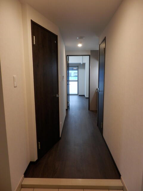 ユリカロゼ篠崎駅前の玄関