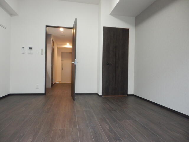 ユリカロゼ篠崎駅前の洋室