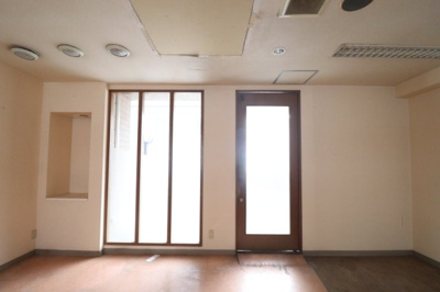 【内装】 | ステップビル