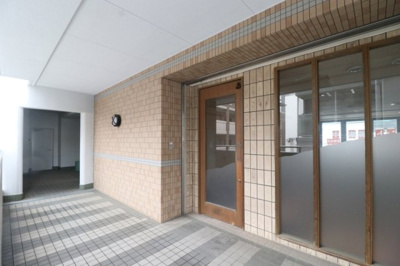 【玄関】 | ステップビル