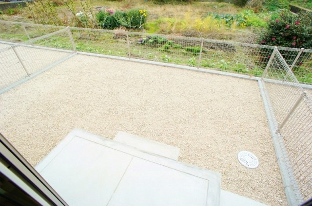ヴァン・テ・アン【10，000円キャッシュバック対象物件】のバルコニー|開放的で明るい空間を演出してくれるバルコニーです