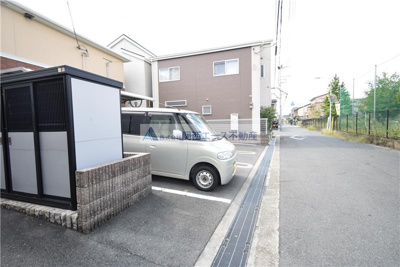 【駐車場】 | ミルト諸福