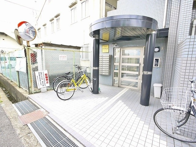シティパレス佐保川Ｐ６のその他共用部分|キレイな共有スペース