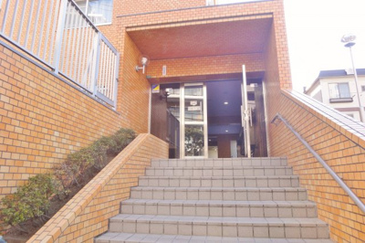 【エントランス】 | YTパレス西葛西 | 初期費用の分割可能。現地待ち合わせ、夜間の見学も可能です。