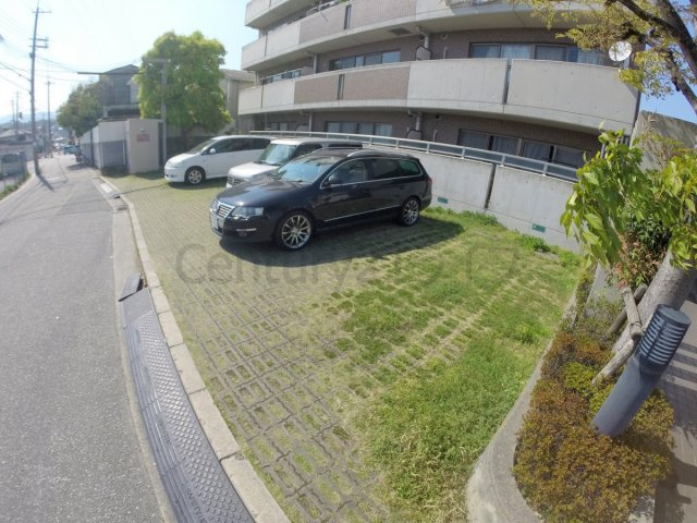 【駐車場】 | メゾンルレーブ