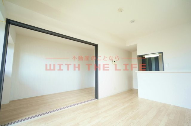 イーハトーブ櫛原【10,000円キャッシュバック対象物件】の居間・リビング|ゆったり過ごせるリビングです