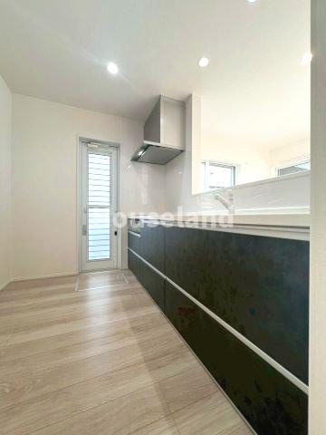 ルシエルのキッチン|別棟参考写真