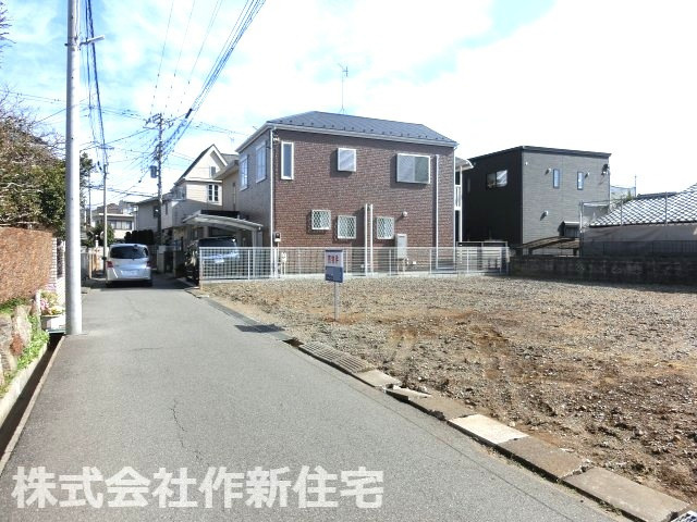 八千代市勝田台南２丁目　売地　丁度いい約３８．８坪　建築条件なしの前面道路含む現地写真