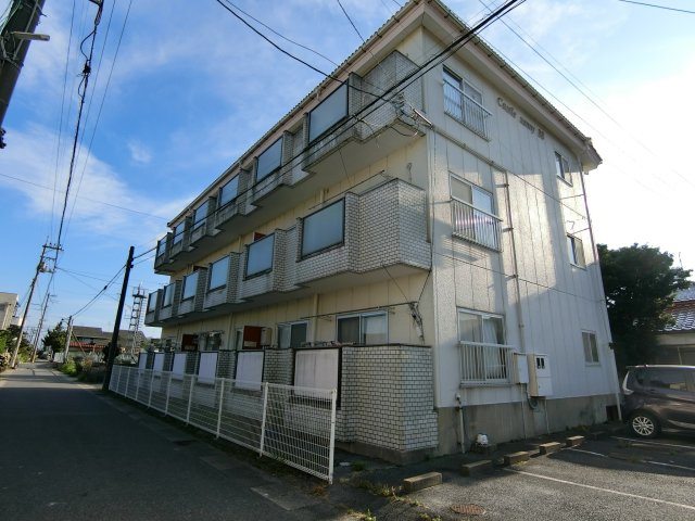 富谷マンションの外観