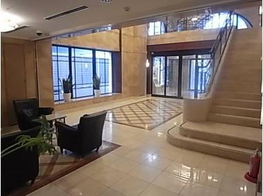 リエトコート丸の内のエントランス